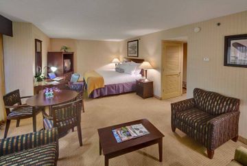 Wyndham Garden Airport Hotel